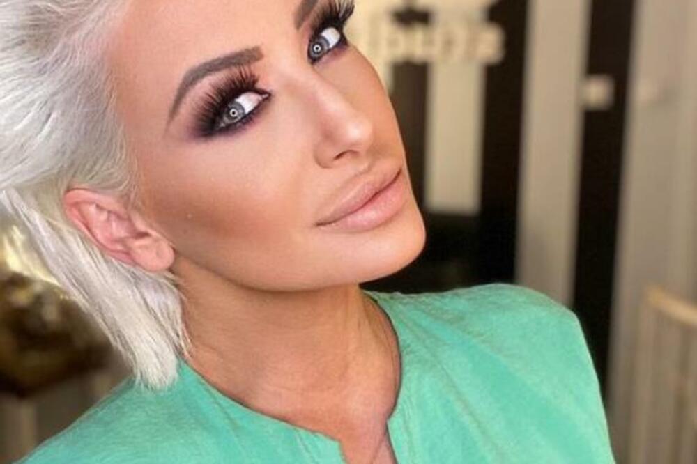 DUŠICA JAKOVLJEVIĆ PRELAZI U GLUMICE! Voditeljka čeka ulogu života, LIK ČUVENE KNJEGINJE je čeka!