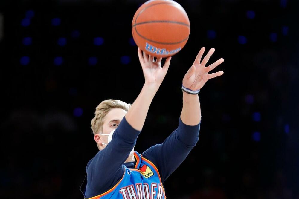 NIJE SEDMICA NA LOTOU: Ali je pogodak vredan 20.000 dolara! (VIDEO)