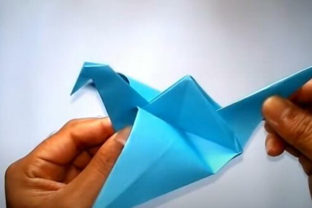 HILJADU PAPIRNIH ŽDRALOVA: Devojčica koja je postala simbol stradanja nevinih žrtava u Drugom svetskom ratu!