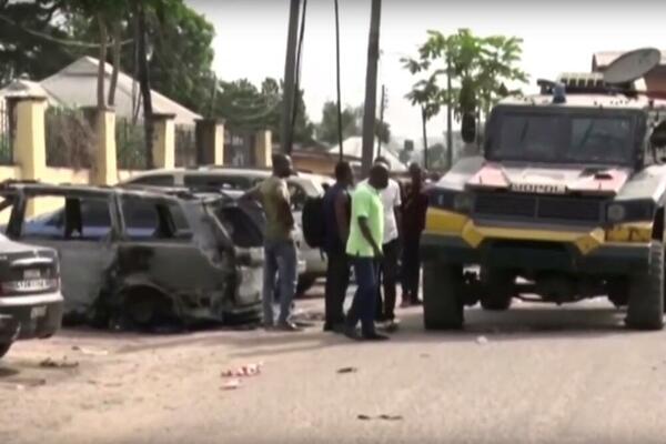 NOVI MASAKR U DŽAMIJI: U toku molitve ubijeno 18 vernika u Nigeriji