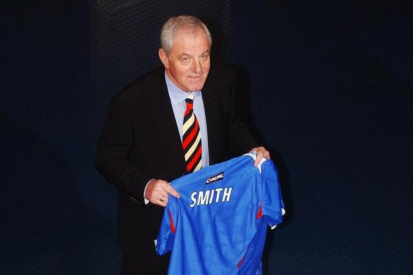 Preminuo Volter Smit, TUGA!