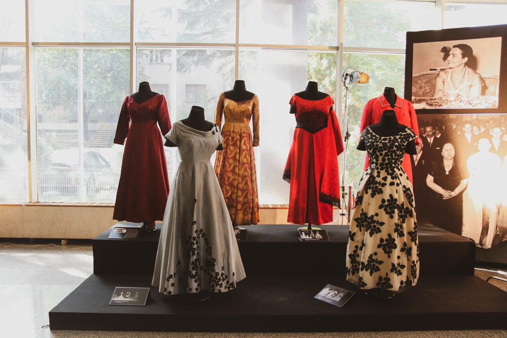 Jovanka Broz, Izložba, Jovanka Broz u boji