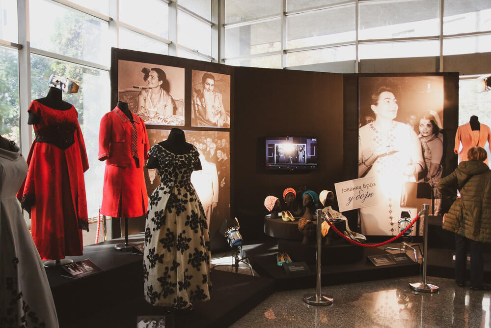 Jovanka Broz, Izložba, Jovanka Broz u boji