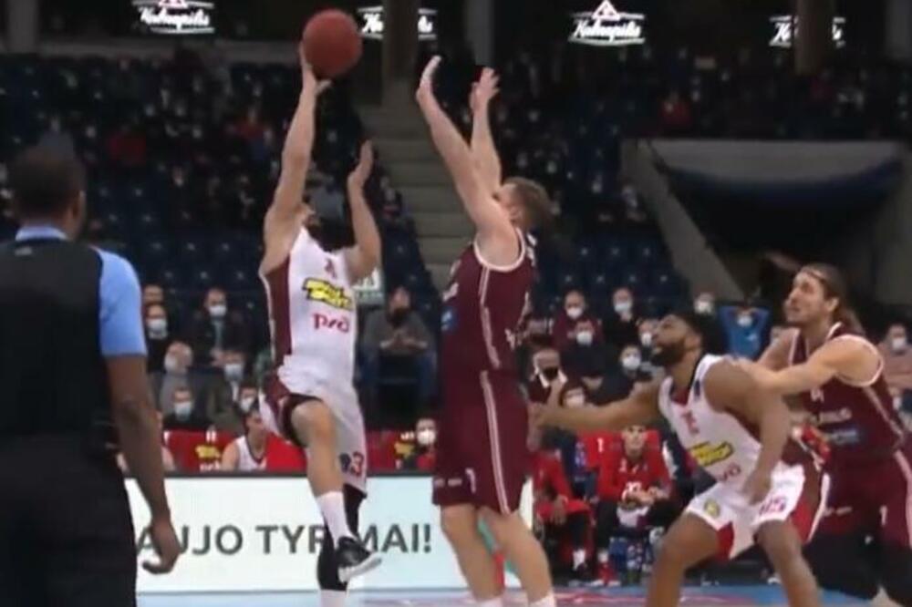 SRBIN PRIREDIO NBA POTEZ U RUSIJI: Poen za TV špice (VIDEO)