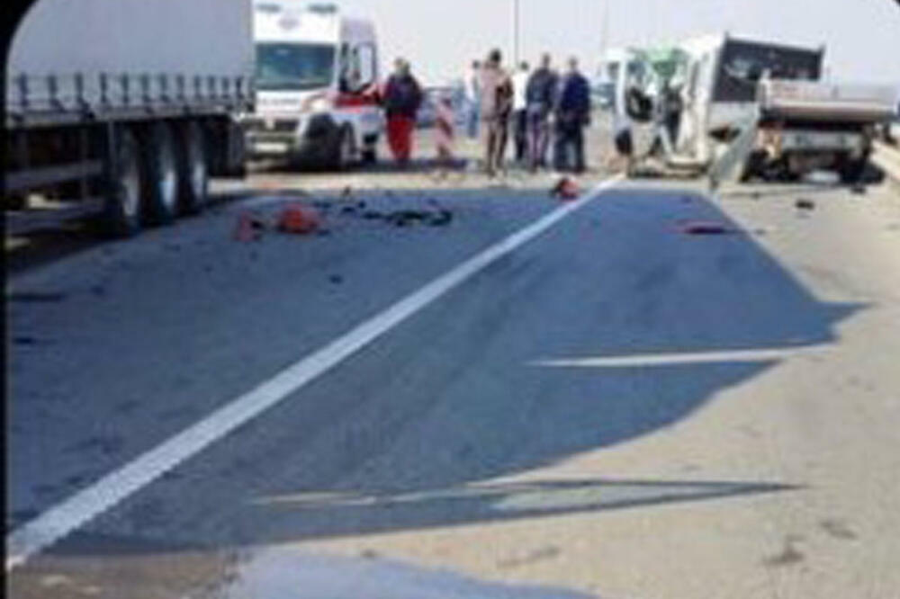 TEŠKA SAOBRAĆAJKA KOD VRŠCA! Dve osobe povređene, stradao konj