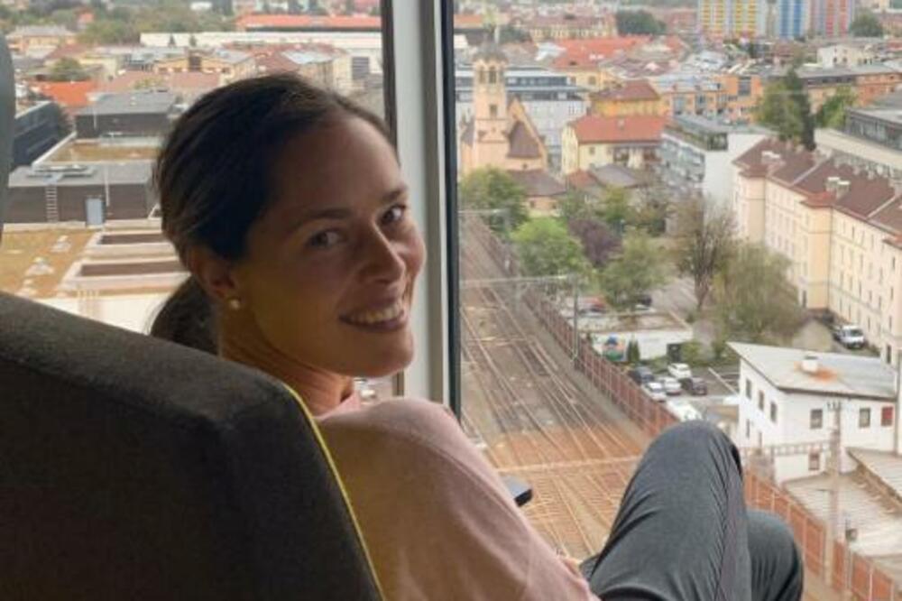 ANA IVANOVIĆ PRIZNALA: Posebno mi se sviđa!