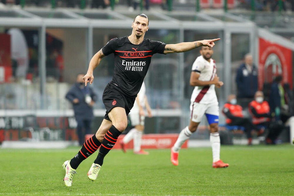 IBRAHIMOVIĆ PODRŽAO HRABRU ODLUKU FUDBALERA: Ti si šampion, fudbal je za sve (FOTO)