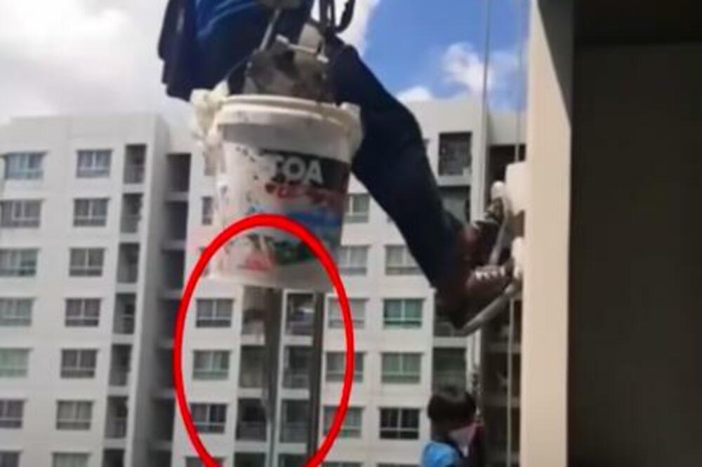 TAJLANĐANKA PRESEKLA POTPORNI KONOPAC MOLERIMA: Ljudi visili iznad 26 sprata! (VIDEO)