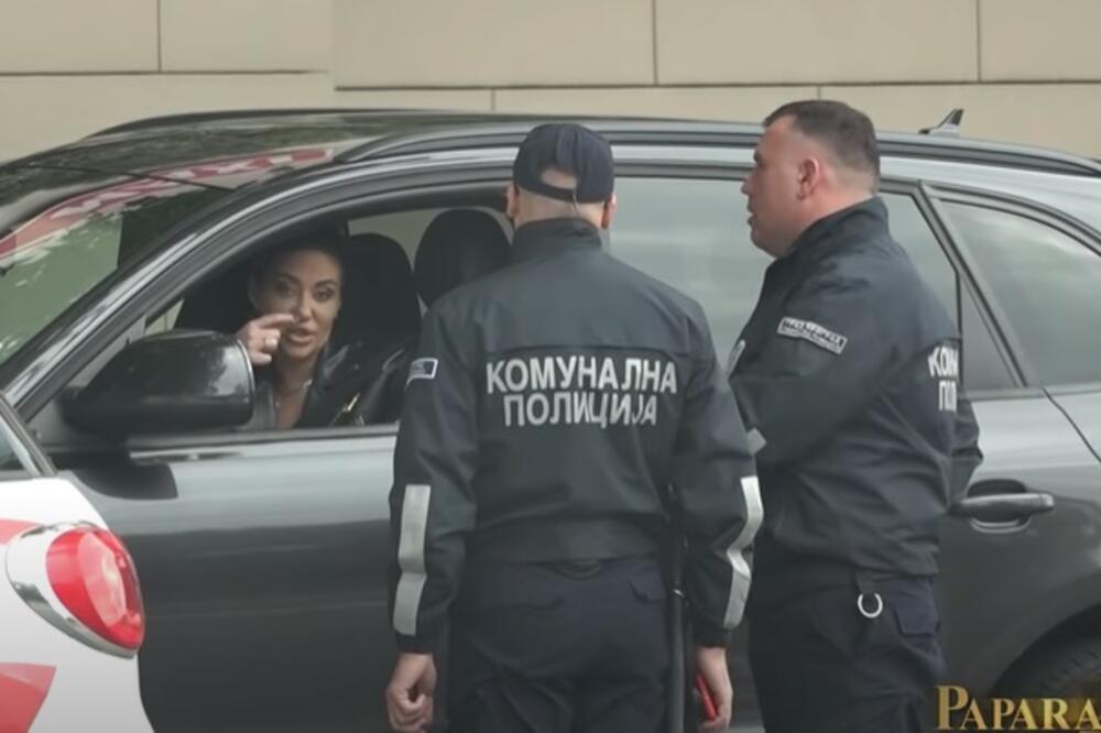 PRVE FOTKE NAKON UDESA ANE NIKOLIĆ, AUTOMOBIL PODOBRO IZLUPAN: Napravila i NOVI PEH, reagovala POLICIJA!