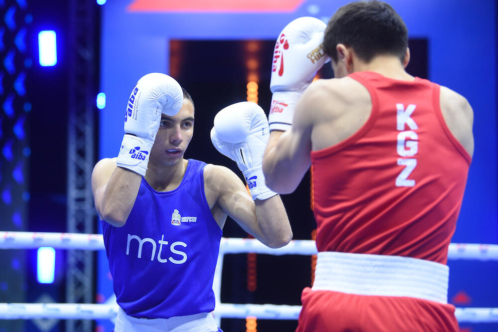 VELJKO GLIGORIĆ ISPAO U PRVOM KOLU: Kirgistanac bolji od srpskog boksera na poene!