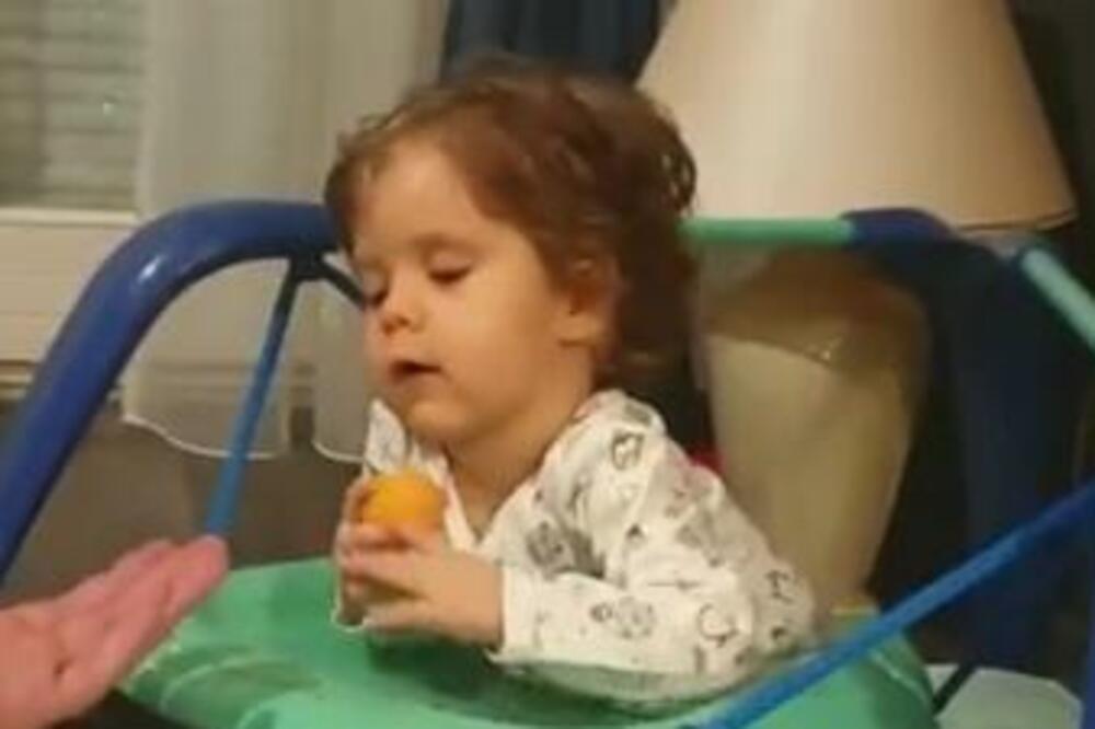 GAVRILO LEPO NAPREDUJE, ALI SKUPLJANJE NOVCA ZA DRUGARICU VANJU IDE SLABO: Njegovi roditelji imaju važnu poruku!