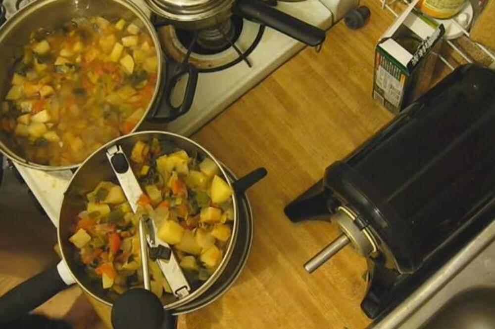 Supa čuvenog doktora ima lekovite moći: Popravlja imunološki sistem, poboljšava varenje i ubrzava probavu!