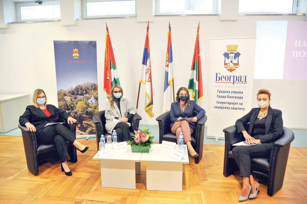 Tu smo za vas, niste same!