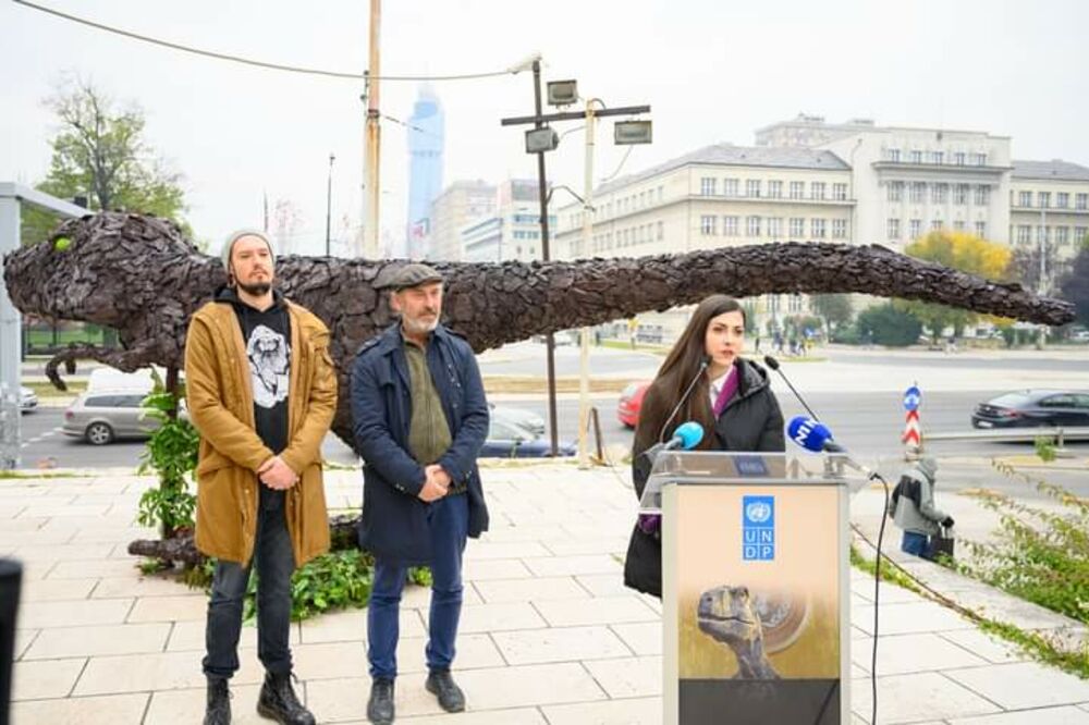 Dinosaurus, Umetnost, Skulptura, Sarajevo
