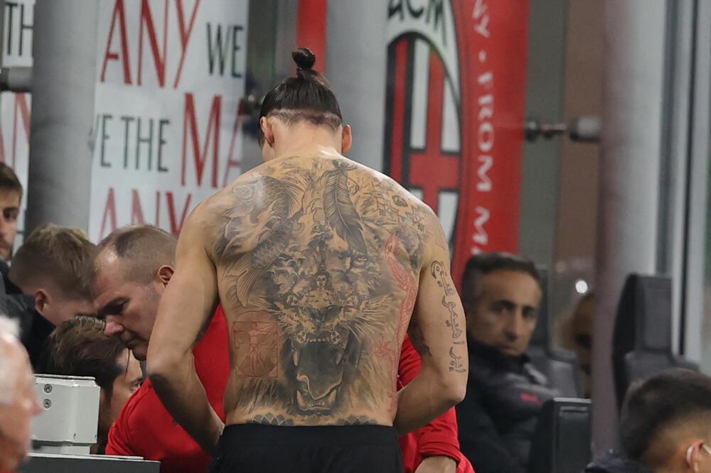 IBRA SUPTILNO "OTERAO" TRENERA IZ SVLAČIONICE!