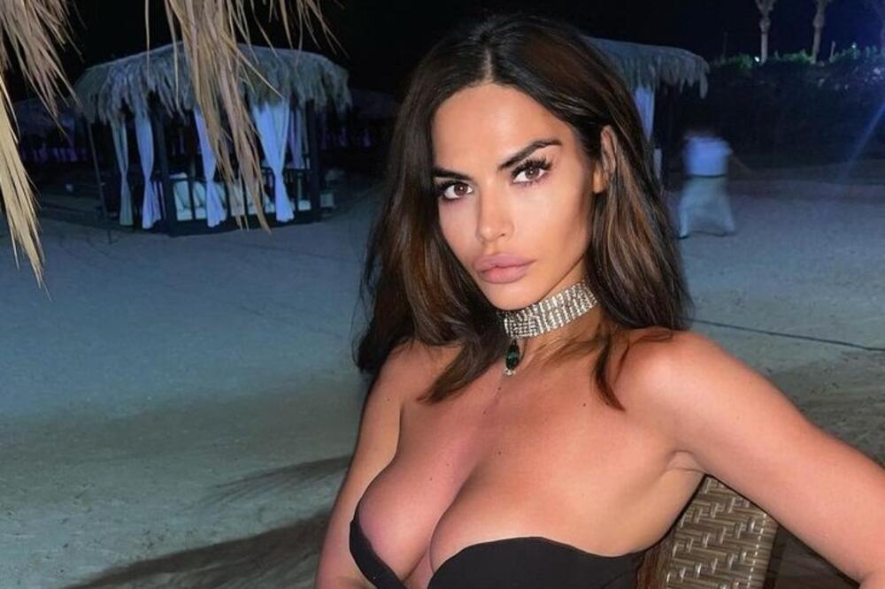 STAN SRPSKE MANEKENKE VREDI SKORO POLA MILIONA EVRA! Zastaće vam dah od luksuznih detalja, ON JOJ SVE PRIUŠTIO!