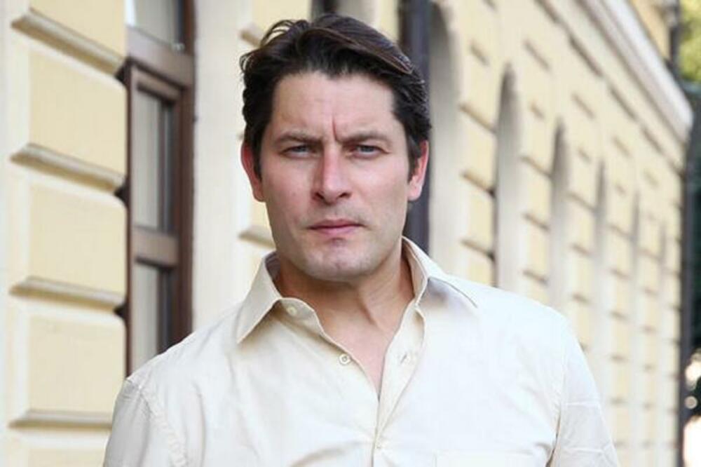 MAESTRALNO JE ODIGRAO SVOJU ROLU, A NIJE BILA NJEMU NAMENJENA! OVAJ glumac je trebalo da igra doktora u ''Tomi''!