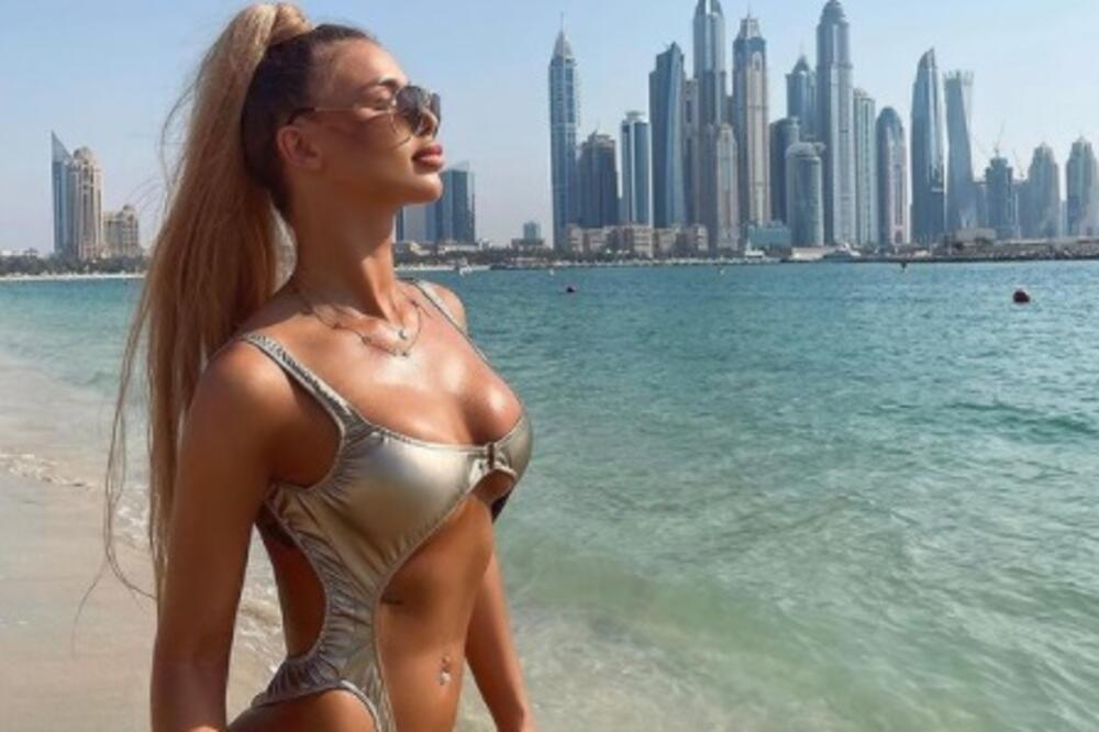 AU, KAKVA JE! IVANA NIKOLIĆ SE SKINULA I NAPRAVILA HAOS: Njeno telo izgleda kao milion dolara, pomutiće vam razum!