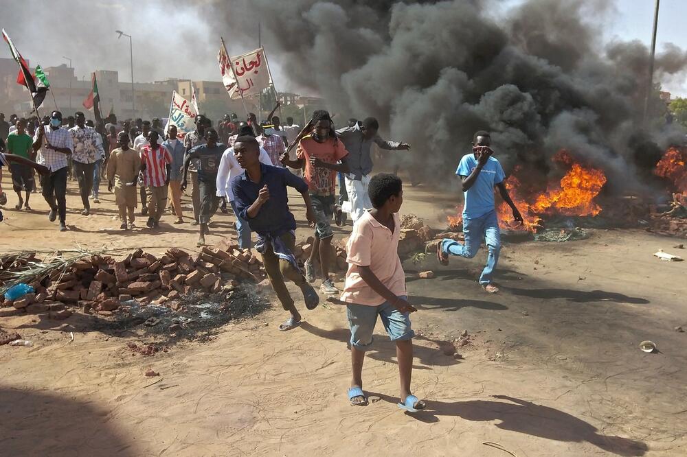 Najmanje 24 osobe poginule u plemenskim sukobima u Sudanu