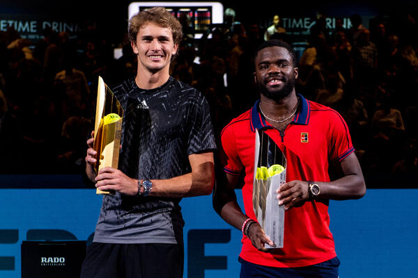 ZAVRŠENI TENISKI TURNIRI U BEČU I SANKT PETRBURGU: Zverev i Čilić zasluženo nose kući nove trofeje (FOTO)