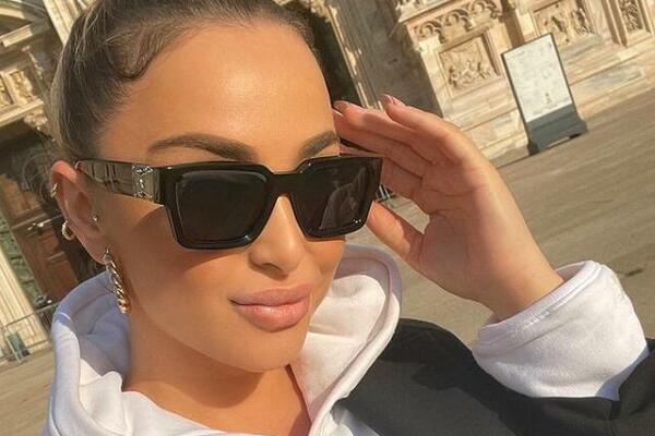 BROJI SITNO DO POROĐAJA! Maja Berović otkrila sa takvim poteškoćama se susreće u toku trudnoće! (FOTO)