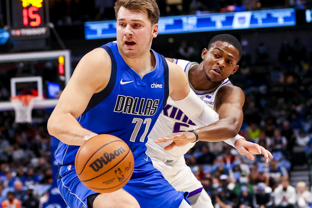 DONČIĆ NAJBOLJI AKTER U POBEDI DALASA PROTIV SAKRAMENTA: Boban Marjanović nije igrao na ovom meču (VIDEO+FOTO)