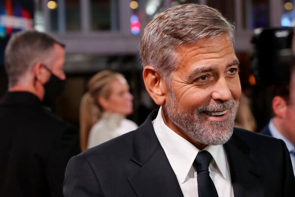 DŽORDŽ KLUNI ZAMALO POGINUO!