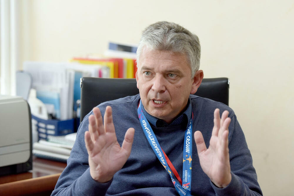 AKO OVAJ OPASNI VIRUS PREĐE NA ČOVEKA, NASTUPIĆE NOVA PANDEMIJA: Epidemiolog Petrović o opasnosti koja vreba