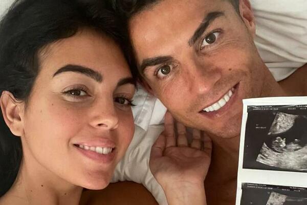 HEORHINA OBJAVILA FOTKU ULTRAZVUKA - OPET BLIZANCI: Ronaldo PRESREĆAN, fanovi oduševljeni njegovim komentarom! FOTO