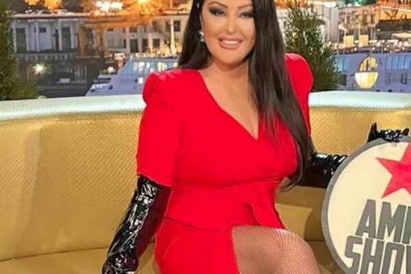 EVO KAKO JE TONI ZAPROSIO DRAGANU: Na semaforu, samo je izleteo iz kola!