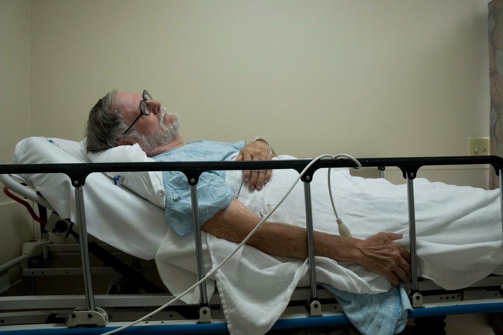 PREPOZNAJTE MULTIPLA SKLEROZU I IZBEGNITE NJENU FATALNOST: Prvi simptomi koji otkrivaju ovu PODMUKLU BOLEST!