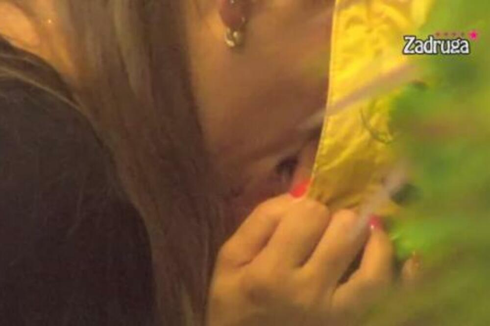 DALILA I CAR SE LJUBE! Isplivao ZABRANJENI SNIMAK, priložio sve KAO DOKAZ! (VIDEO)