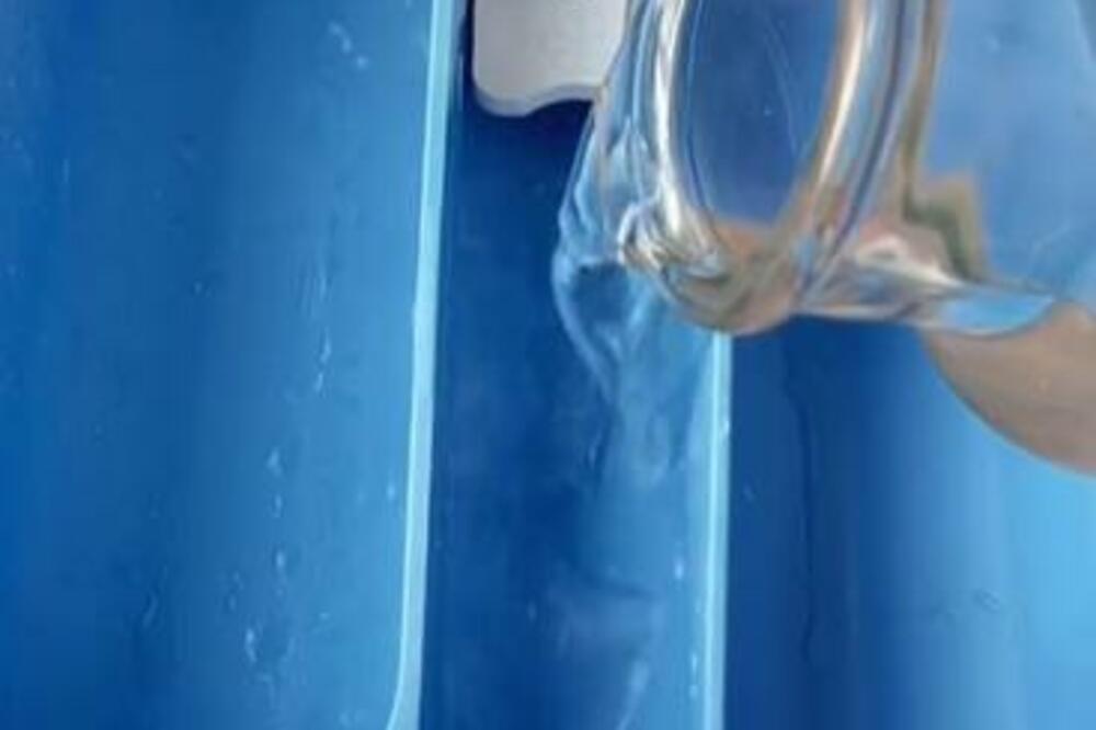 "DODALA SAM NEKOLIKO KAPI OVOG ULJA U VEŠ MAŠINU": Čim IZVADITE veš stalno ćete to STAVLJATI