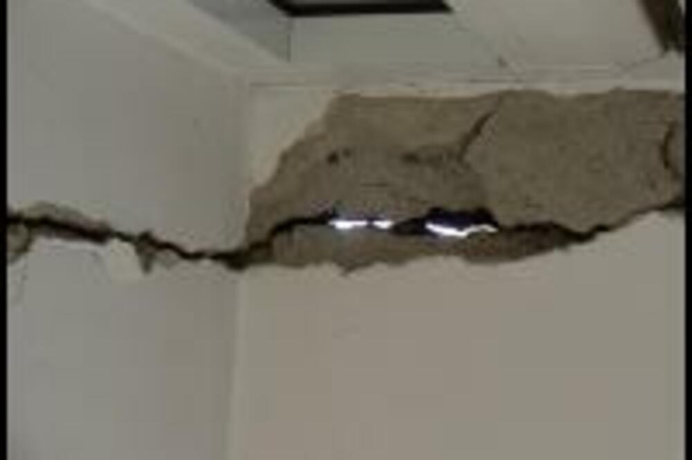 SNAŽAN ZEMLJOTRES POGODIO PAPUA NOVU GVINEJU: Čekaju se podaci o žrtvama i materijalnoj šteti