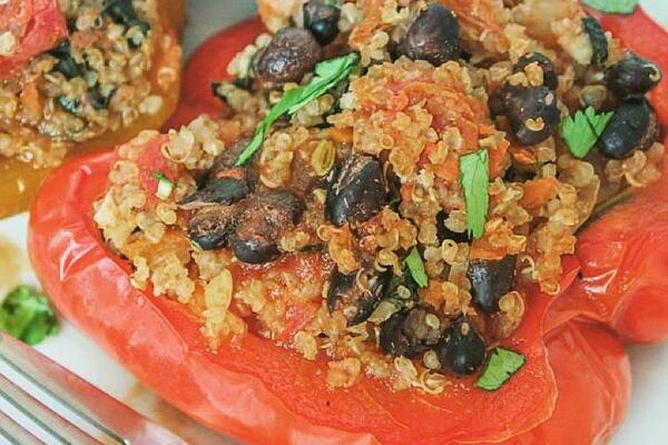 SVI ZNAJU DA JE OMILJENA HRANA ĐOKOVIĆA, A AKO JE JEDETE OVAKO MOŽETE BITI U OPASNOSTI: Evo šta bi trebali izbeći