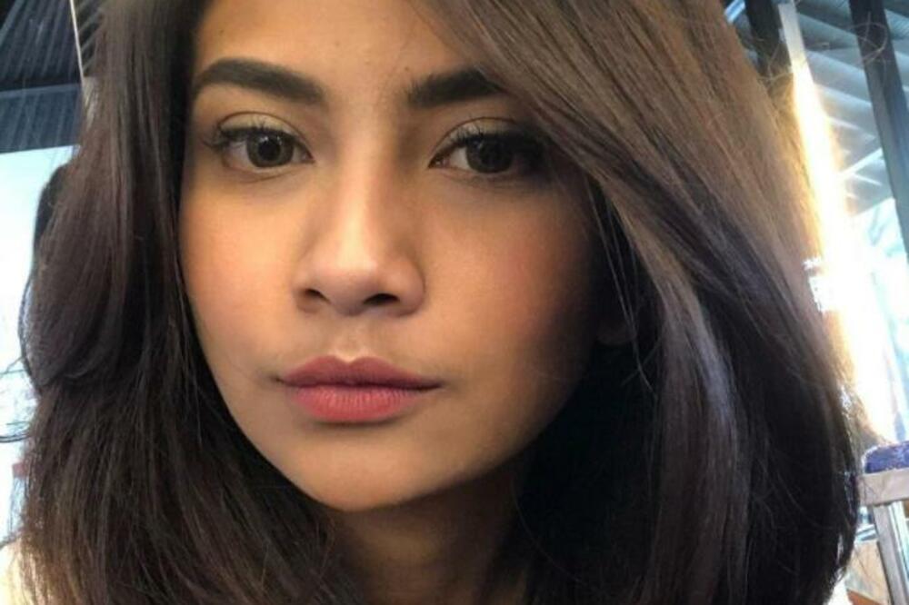 POGINULA MLADA GLUMICA, TUGA DO NEBA: Javljene su STRAVIČNE vesti, imala je samo 27 GODINA!