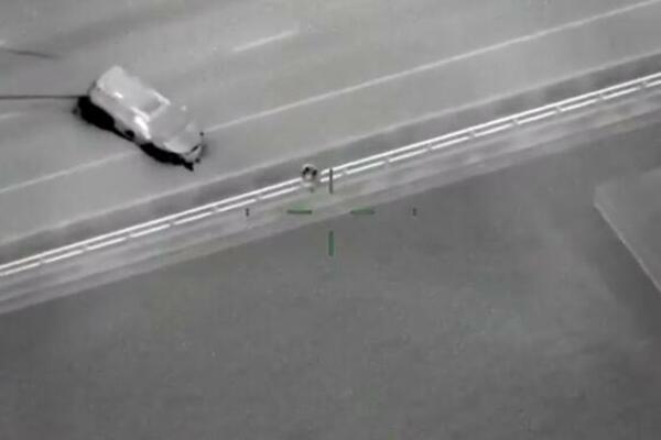 ČOVEK SKOČIO SA MOSTA: Stravičan snimak ISPLIVAO! (VIDEO)