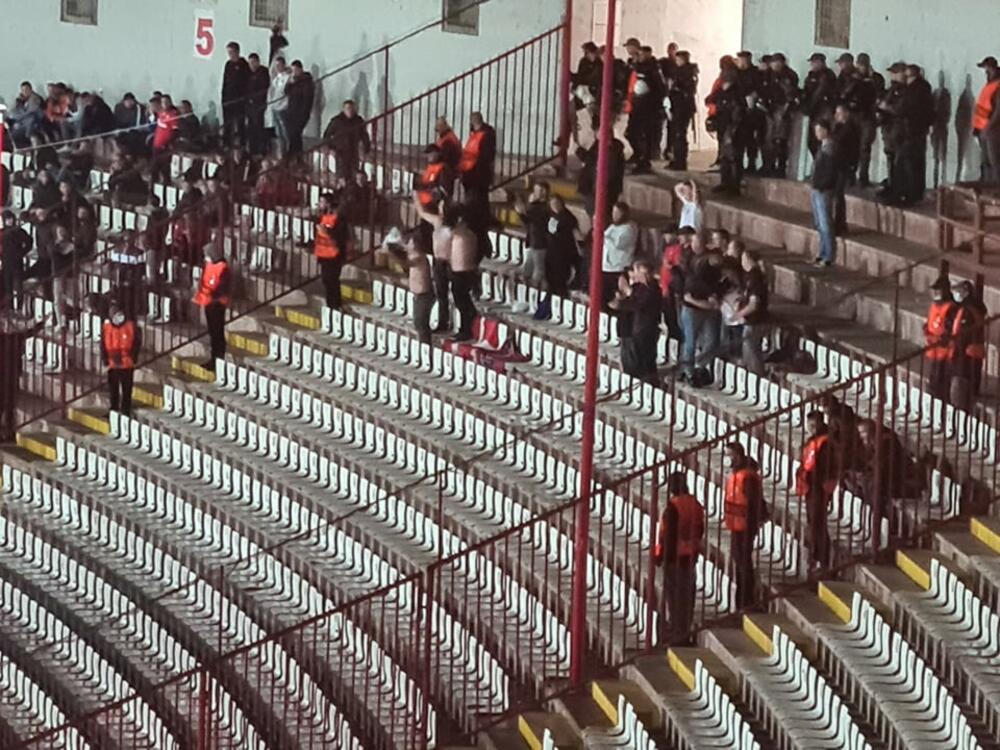 Navijači Mitjilenda