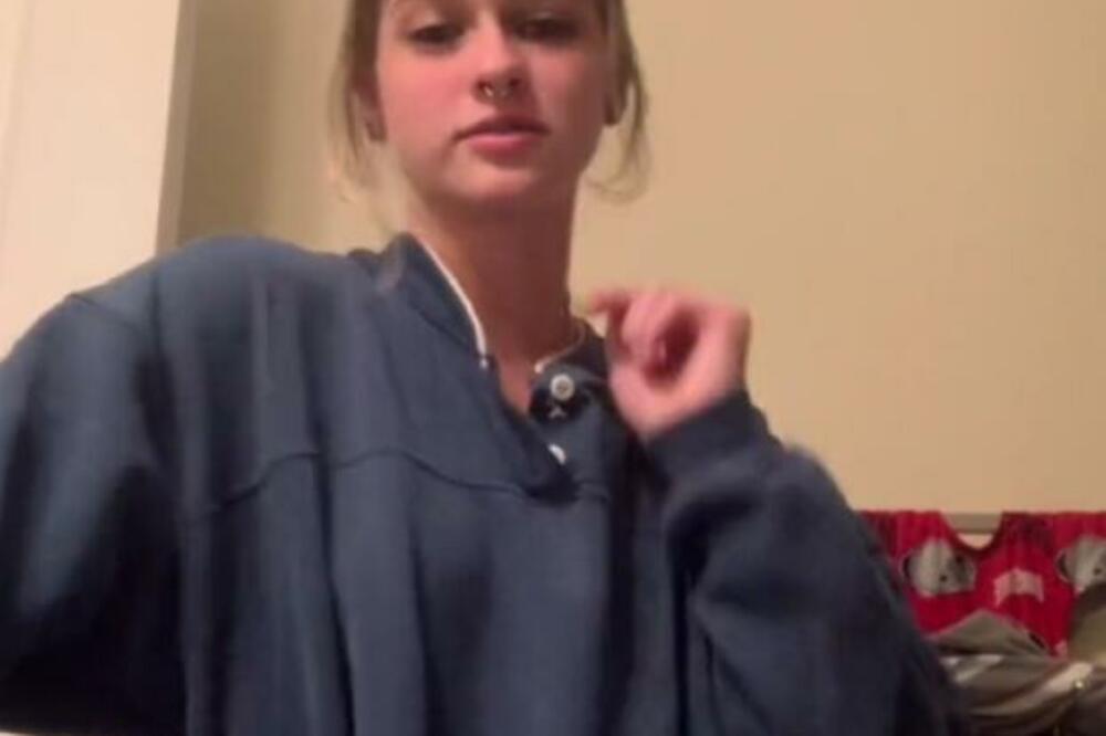 AU, ŠTA JOJ URADI: Preko čitavih leđa tetovirala ime DEČKA koji ju je nedelju dana kasnije OSTAVIO! (VIDEO)