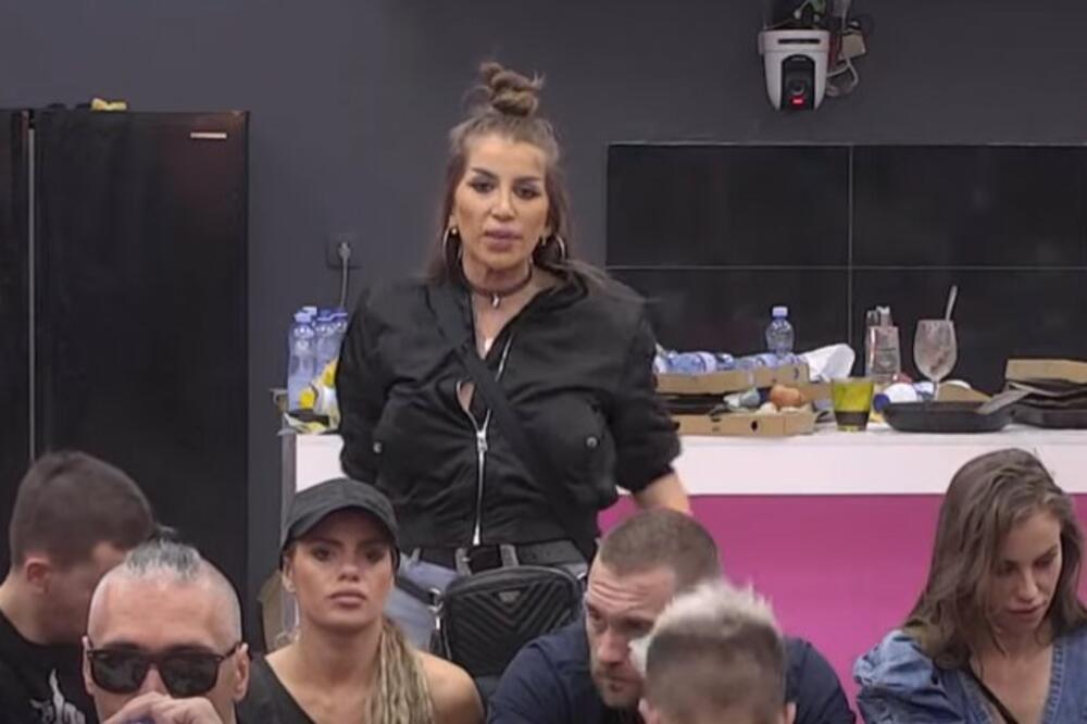 DALILA I DEJAN DONELI ODLUKU DA SE RAZVEDU U ZADRUZI: Svi ćemo gledati kako potpisuju papire za PROPAST BRAKA!