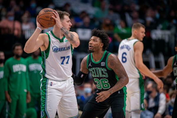 LUKI IZLETALA PSOVKA U ŽIVOM PROGRAMU: Dončić nije počeo izjavu na lep i primeren način (VIDEO)