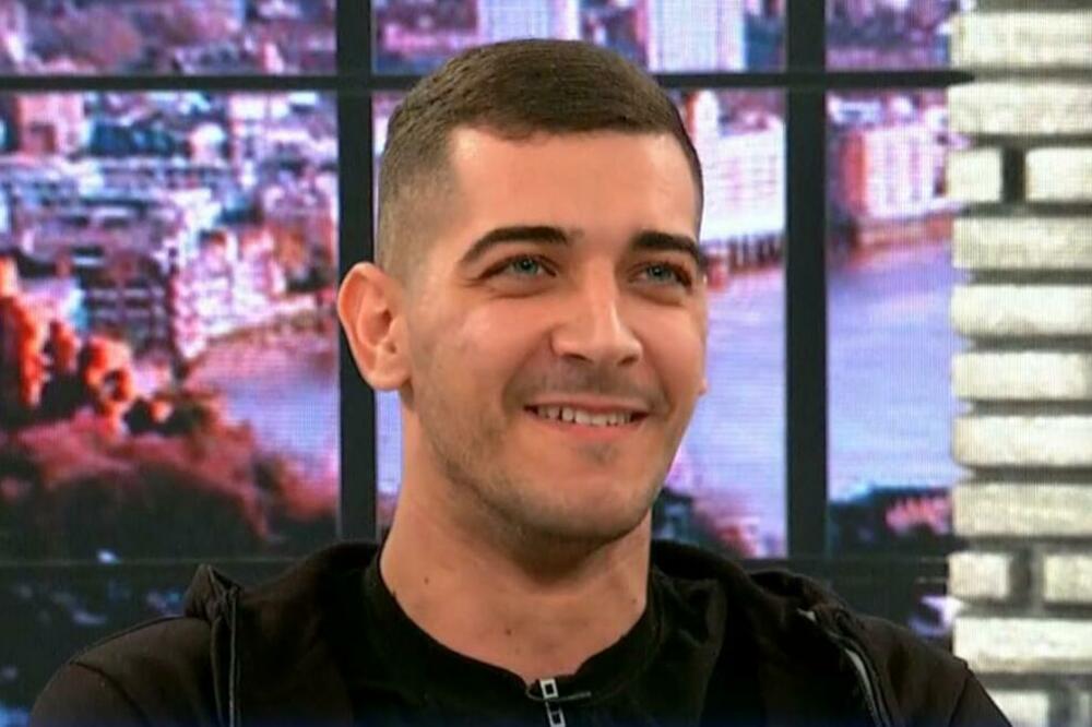 BAHATOM BEOGRAĐANINU POLICIJA ODUZELA JOŠ 1 AUTOMOBIL: Evo koja MARKA je sad u pitanju i ŠTA JE URADIO