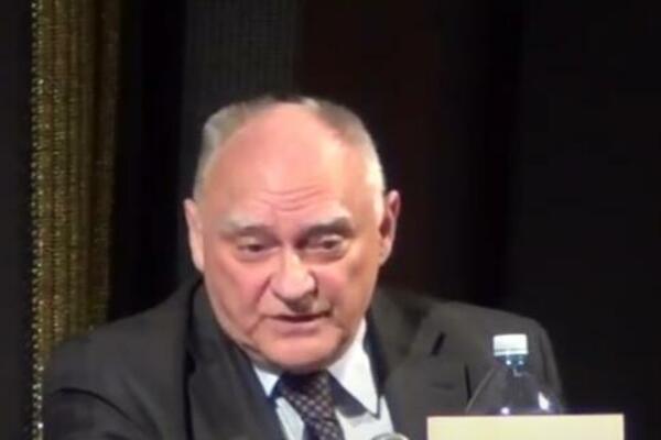 TUGA! Preminuo čuveni advokat Milan Vujin