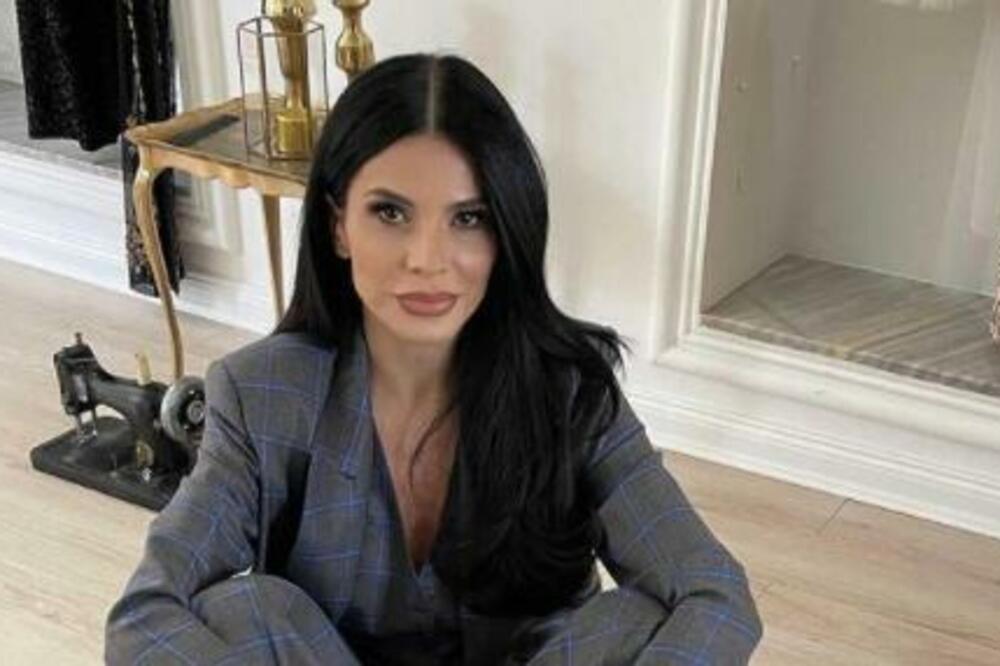 NIKO IH NIJE VIDEO U JAVNOSTI! Aleksandri su deca NAJVEĆE BLAGO: Otkriveni i detalji iz njihovog života! (FOTO)