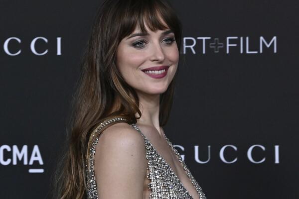 OBOLELA JE OD DEPRESIJE, ROKER JOJ PROMENIO ŽIVOT! Glumicu komentariše ceo svet, NJENA ŽIVOTNA PRIČA JE FASCINANTNA