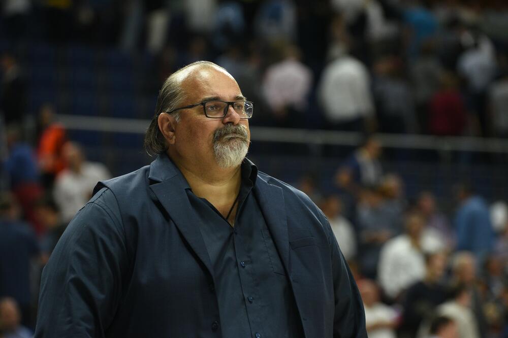 Veliko priznanje za Aleksandra Džikića!