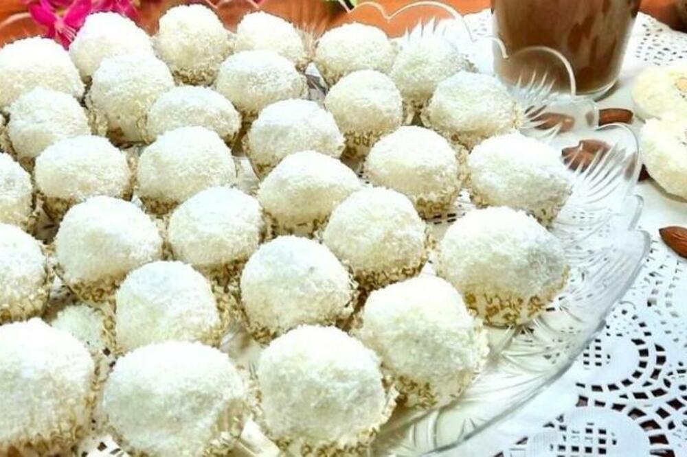 RAFAELO KUGLICE KOJE SE TOPE U USTIMA: Recept koji će oduševiti i vas i vaše najmilije (VIDEO)