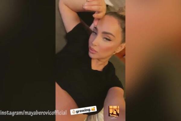 MAJA BEROVIĆ PODIGLA MAJICU I POKAZALA TRUDNIČKI STOMAK! (VIDEO)