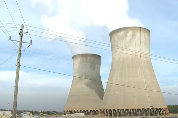 MAKRON: Francuska dobija nove nuklearne reaktore radi smanjenja energetske zavisnosti
