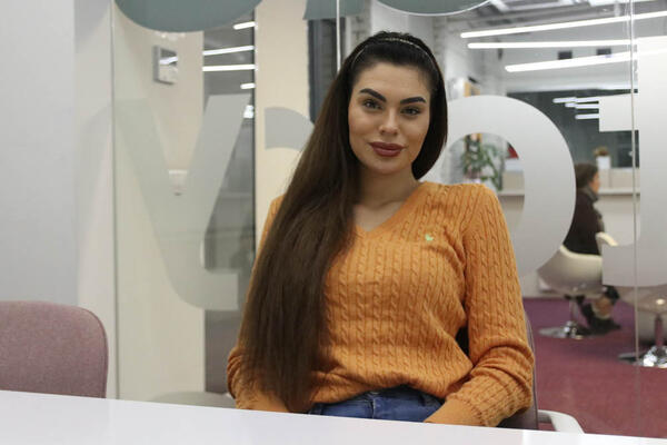 PRVI PUT ZA PET GODINA OTKRIVENO: Ovo je otac MINE VRBAŠKI, svi ga ZNAMO, AUUU!